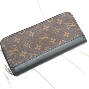 Louis Vuitton ルイヴィトン ヴェルティカル モノグラム・マカサー 長財布